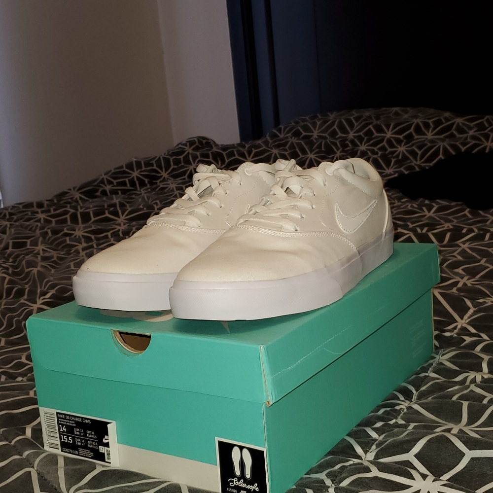 Nike SB canvas white size 14